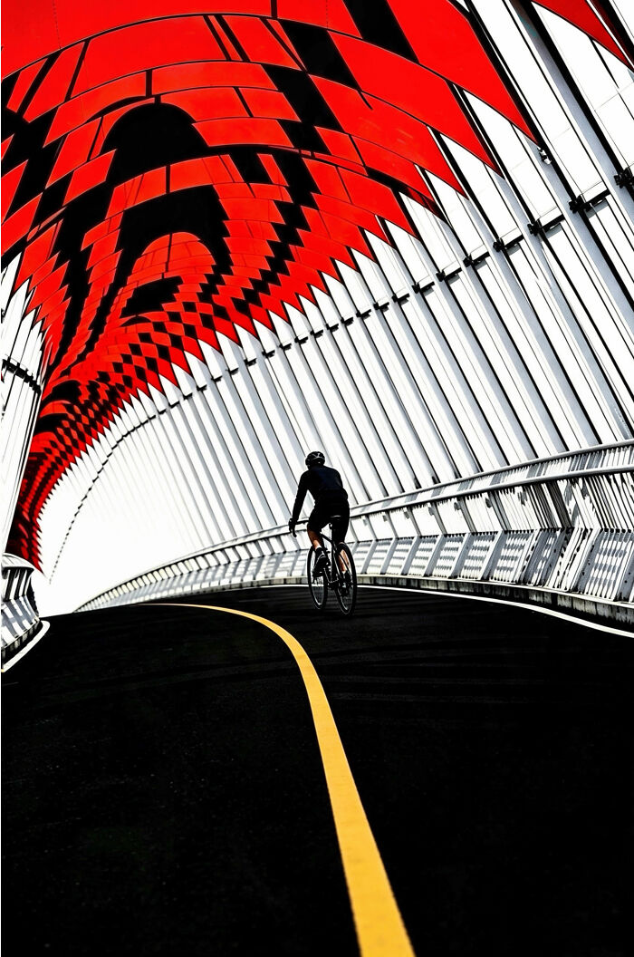 Wait, This Photographer Makes Cities Look Like Sleek, Minimal Art? (31 Pics)