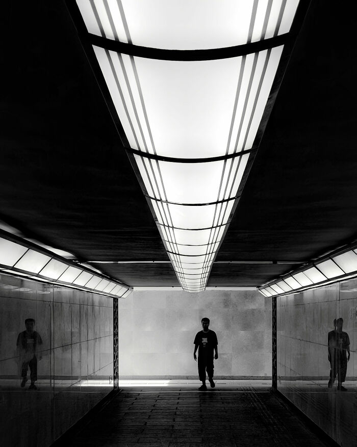Wait, This Photographer Makes Cities Look Like Sleek, Minimal Art? (31 Pics)