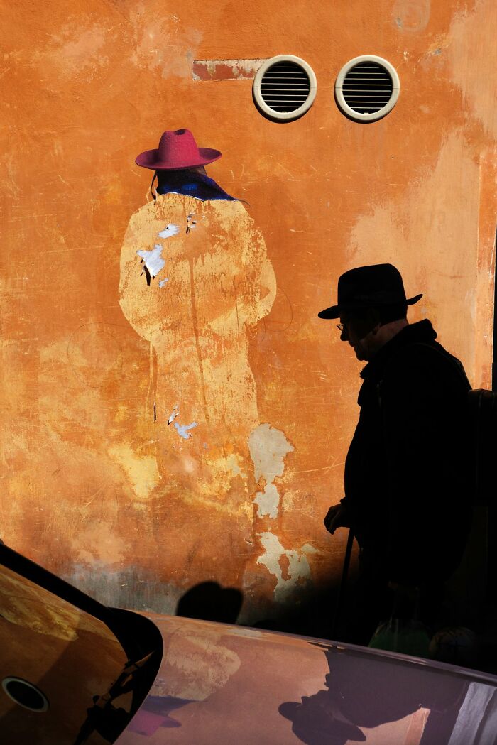 These 100 Street Photos Captured Everyday Life... But Make It Awesome!
