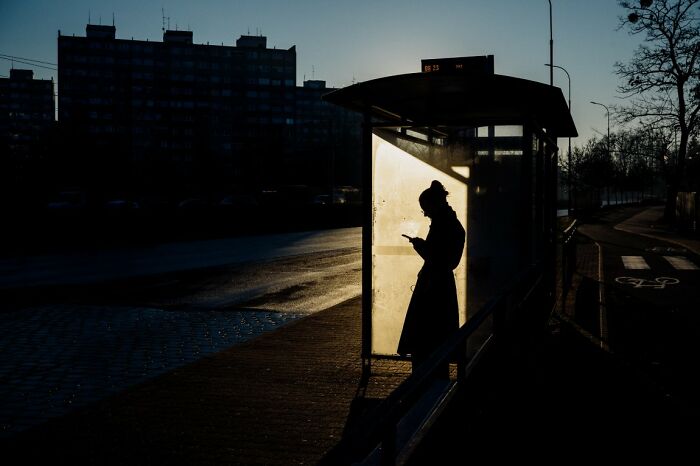These 100 Street Photos Captured Everyday Life... But Make It Awesome!