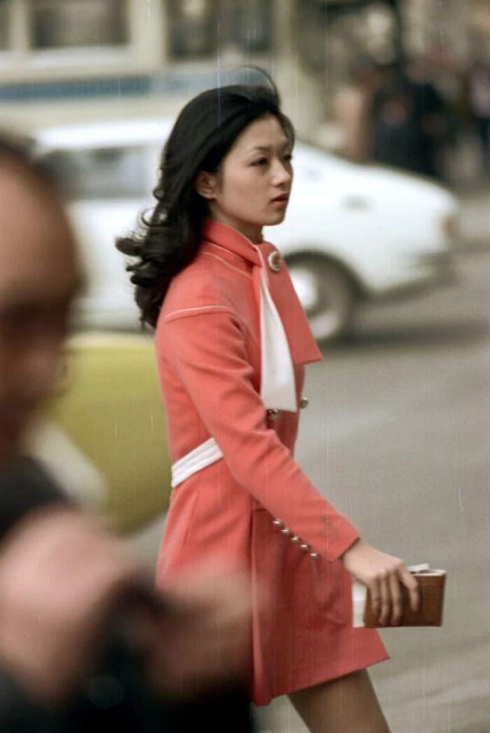 Time Traveling Through 77 Old Photos That Make You Go, "Whoa, People Were Like That?!"