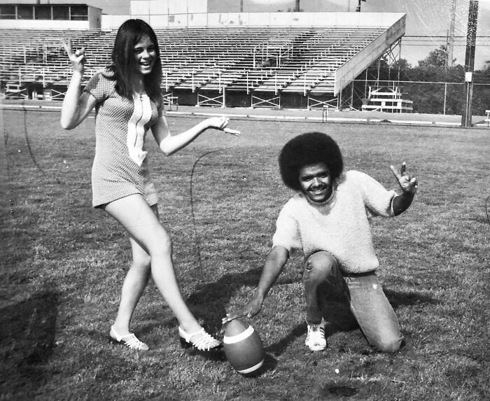 Time Traveling Through 77 Old Photos That Make You Go, "Whoa, People Were Like That?!"