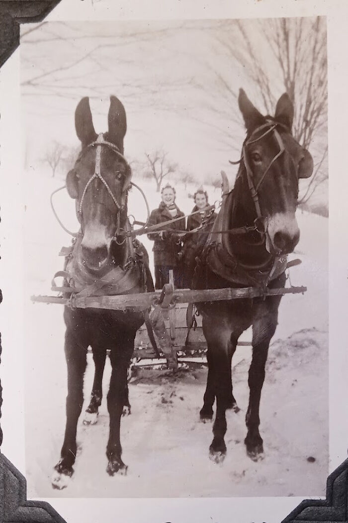 Time Traveling Through 77 Old Photos That Make You Go, "Whoa, People Were Like That?!"