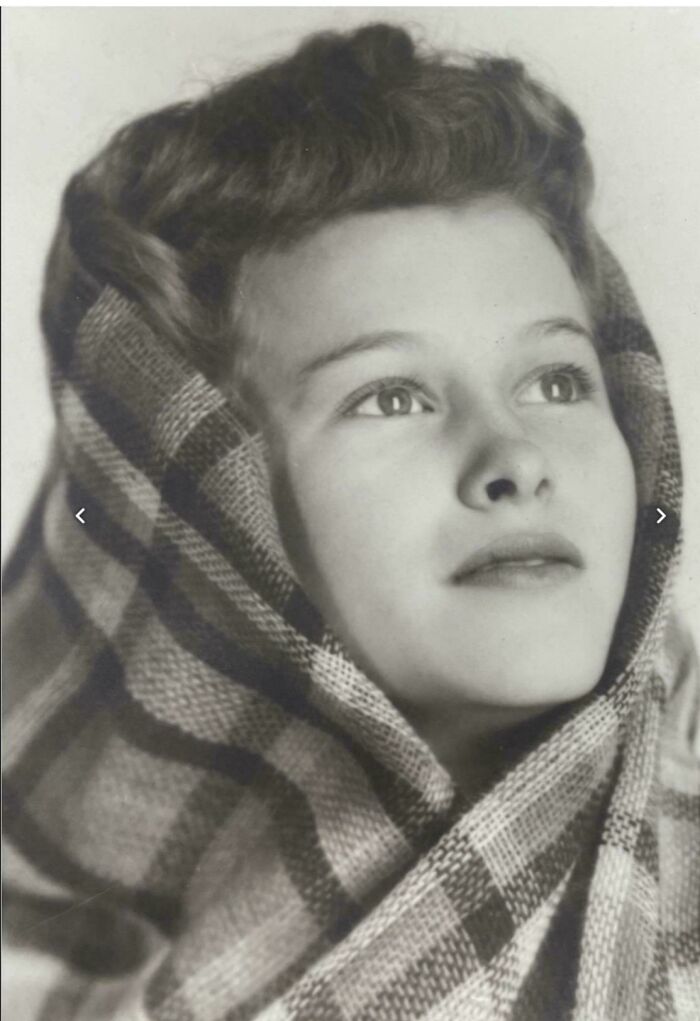 Time Traveling Through 77 Old Photos That Make You Go, "Whoa, People Were Like That?!"