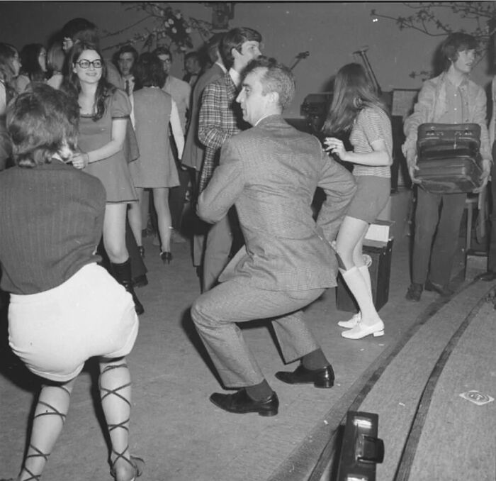 Time Traveling Through 77 Old Photos That Make You Go, "Whoa, People Were Like That?!"