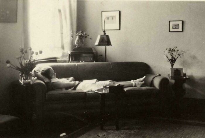 Time Traveling Through 77 Old Photos That Make You Go, "Whoa, People Were Like That?!"
