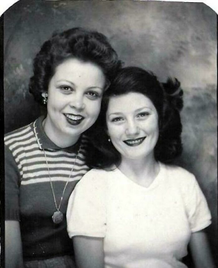Time Traveling Through 77 Old Photos That Make You Go, "Whoa, People Were Like That?!"