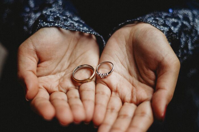 The 40 Craziest Post-Breakup Moves That Are Just Next-Level Petty