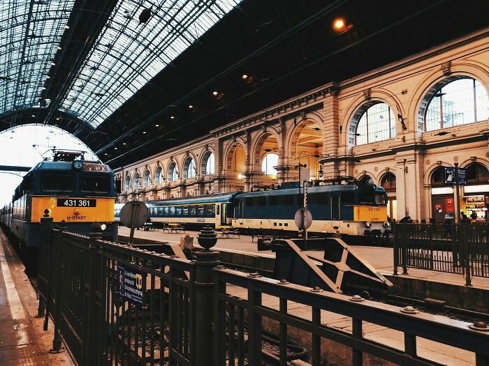 Wait, These 48 Americans Moved to Europe and Spilled the Wildest Culture Shocks