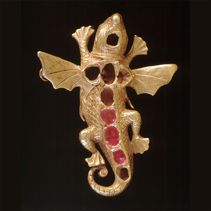 Girona’s Fireproof Salamander Pendant