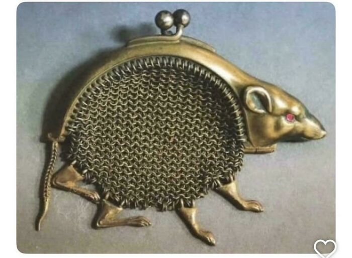 Curious Find from the USA – What Even Is This?
