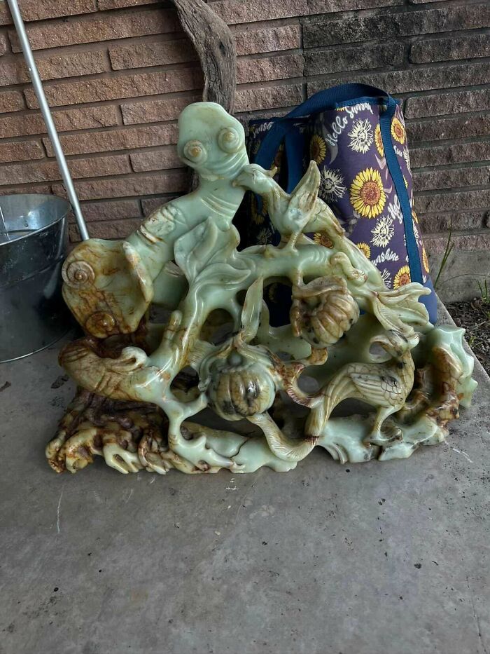 Thrift Store Statue with No Markings – USA Mystery