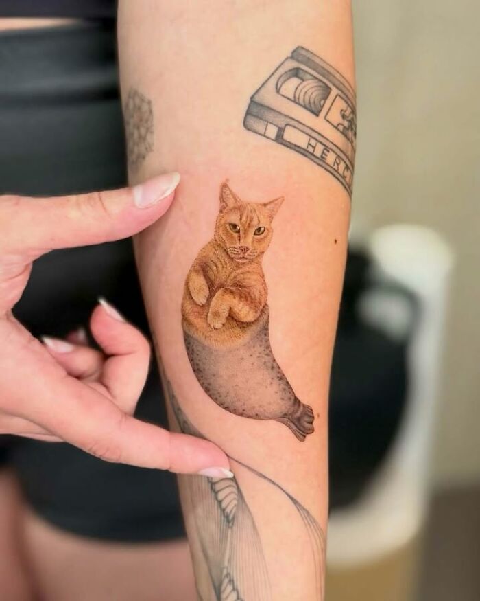 Wait, They Actually Tattooed Their Pets? 37 Awesome Cat & Dog Tattoos That Make Us Go 'Aww!'
