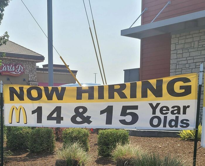 Wait, They Actually Took Photos Of This? Welcome To Dystopian America!