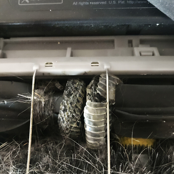 Found Out Why My Roomba Quit Working... Gross