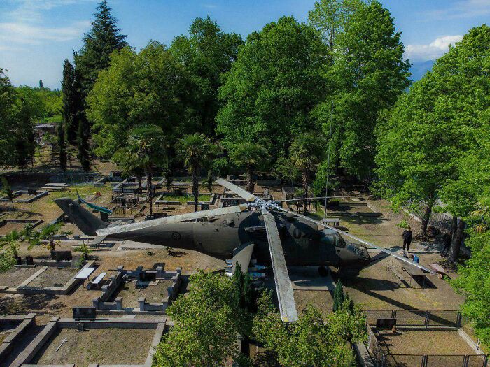 This Helicopter Doubled As A Tombstone? Wild
