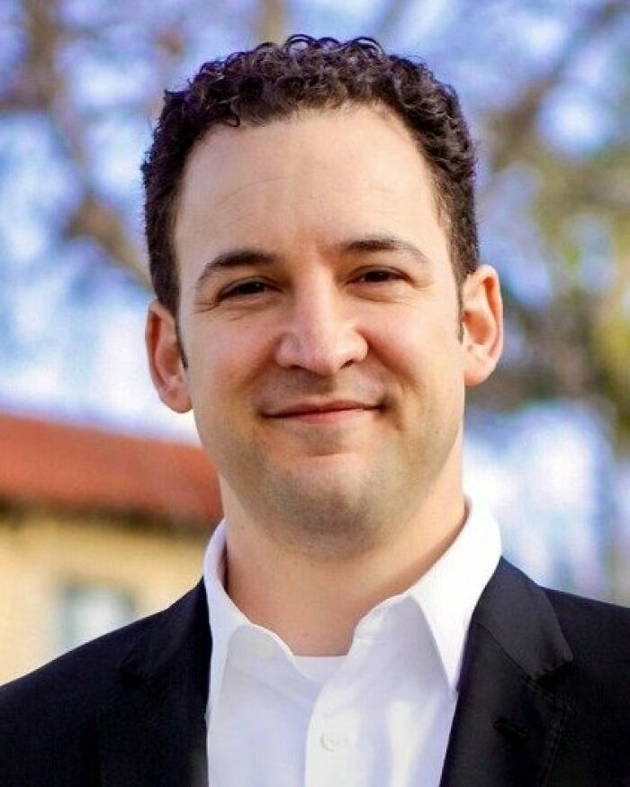 Ben Savage – Boy Meets World’s Forever Favorite, 46