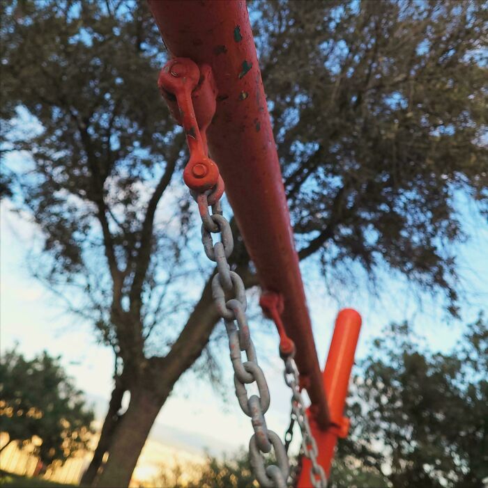 Brought WD40 To The Park To Fix A Crazy Loud Swing—Worth It!