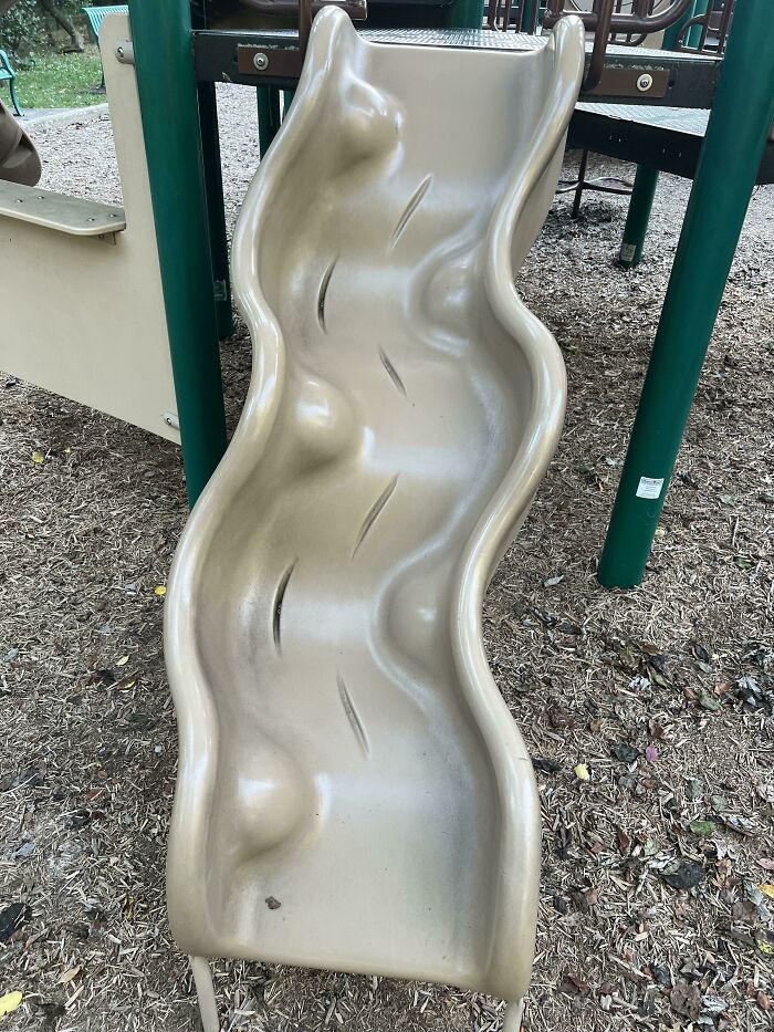 Modern Playground Weirdness: What Is This Thing?