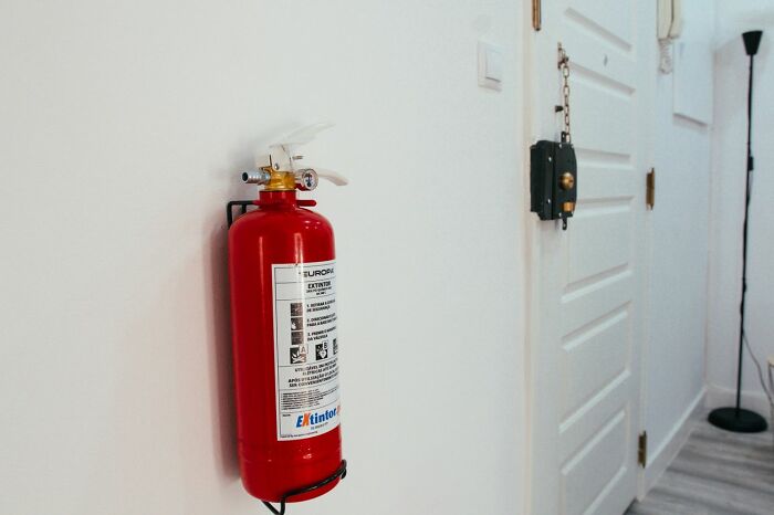 Wait, They Actually Ranked These 40 Genius Safety Tips for Women Living Alone?