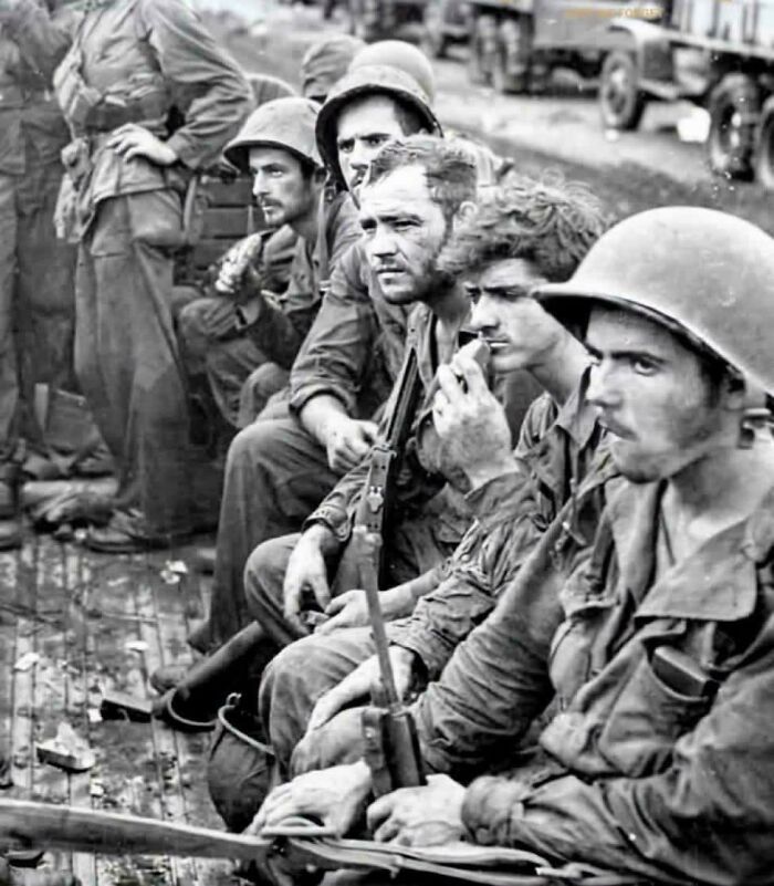 83 Jaw-Dropping Historical Snaps That School Never Told You About
