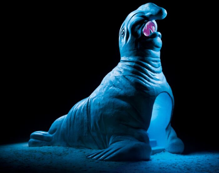 Whoa! Japan’s Playgrounds Turn Into Epic Sculptures at Night (30 Pics)