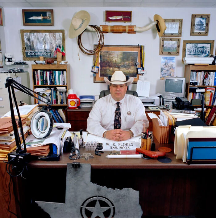 Rudy Flores’ Texan Office Museum – USA