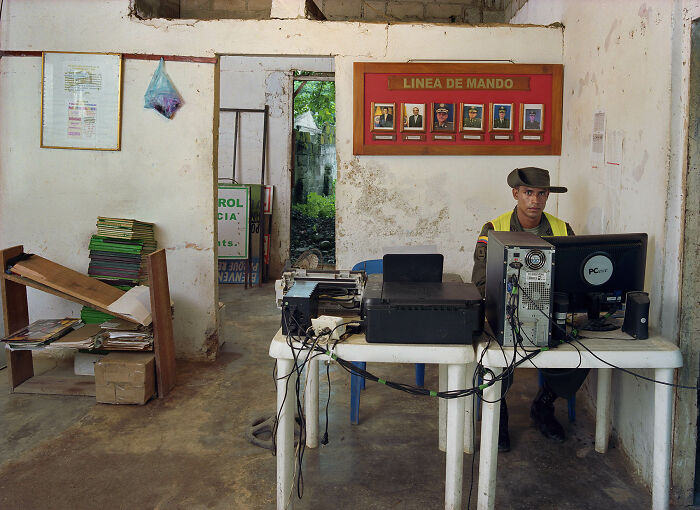 Luis Ruiz Luna’s Rural Police Spot In Colombia, 2011