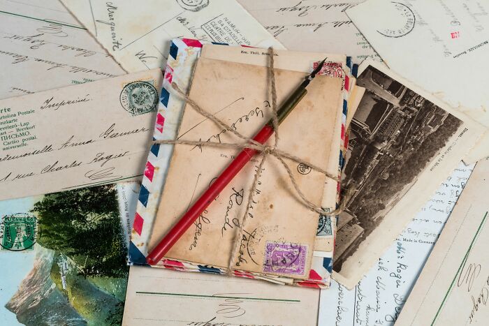 Wait, They Hid THAT?! 54 Family Secrets Dug Up at Funerals