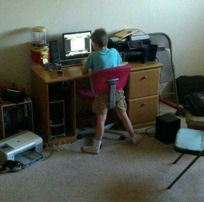 The 118 Most Baffling Pics That’ll Have You Saying, Wait… What?!