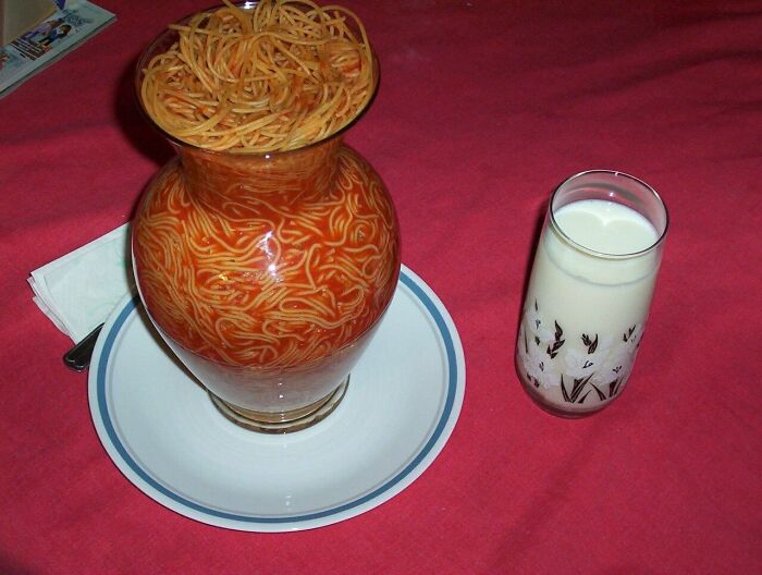 The 118 Most Baffling Pics That’ll Have You Saying, Wait… What?!