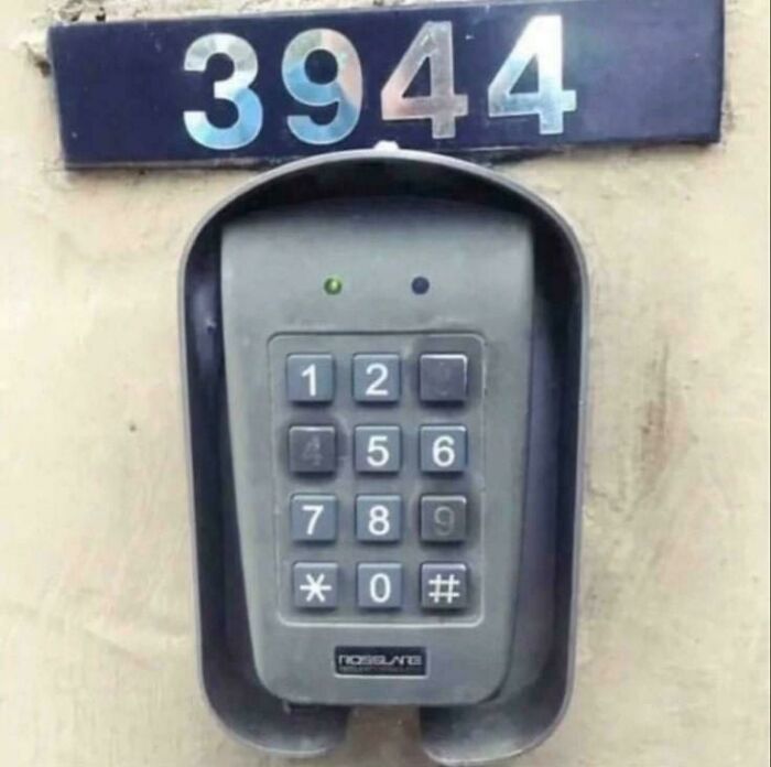 The 118 Most Baffling Pics That’ll Have You Saying, Wait… What?!
