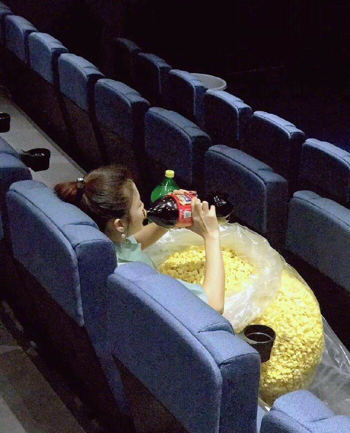 The 118 Most Baffling Pics That’ll Have You Saying, Wait… What?!