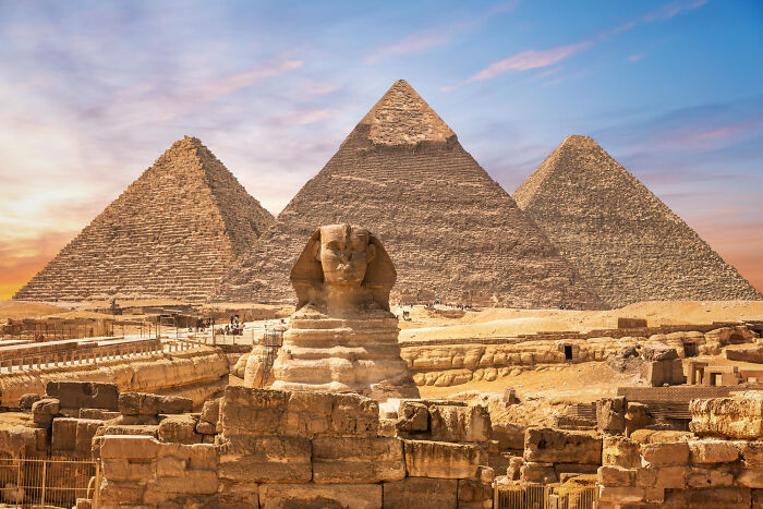 Whoa, These 70 ‘Historical Facts’ Are Total Fibs!