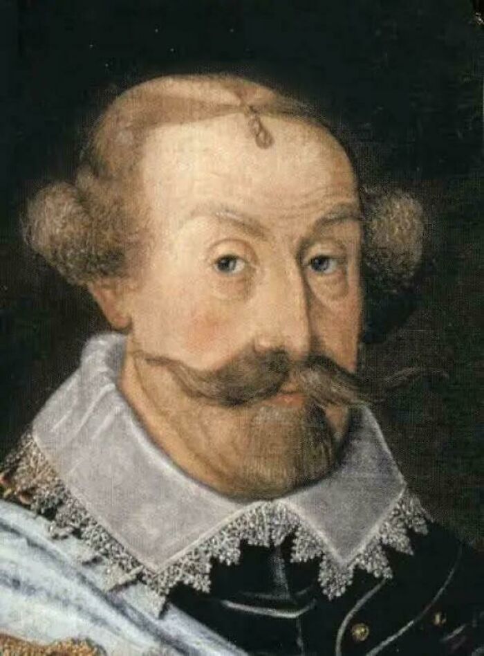 Karl IX’s Very Religious Combover… Into a Crucifix?