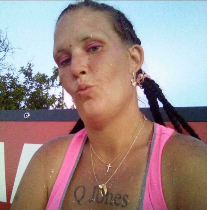 Lady Who Stole Someone's Phone and a Haircut Too?