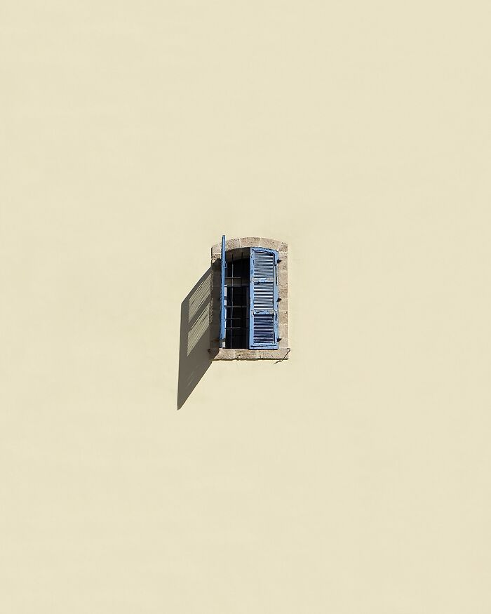 30 Photos That Prove Less Is More—and This Photographer Nailed It