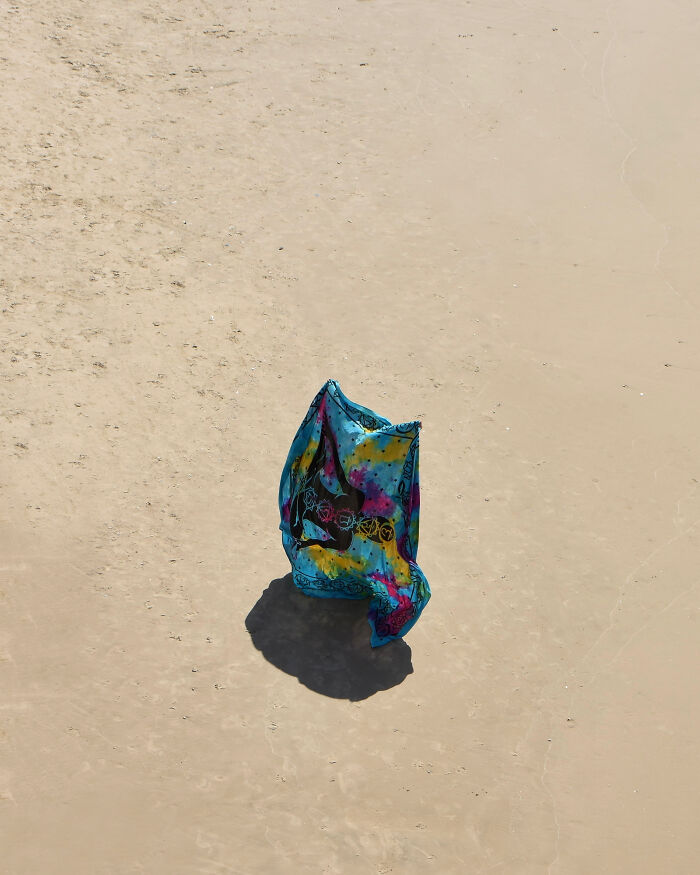 30 Photos That Prove Less Is More—and This Photographer Nailed It