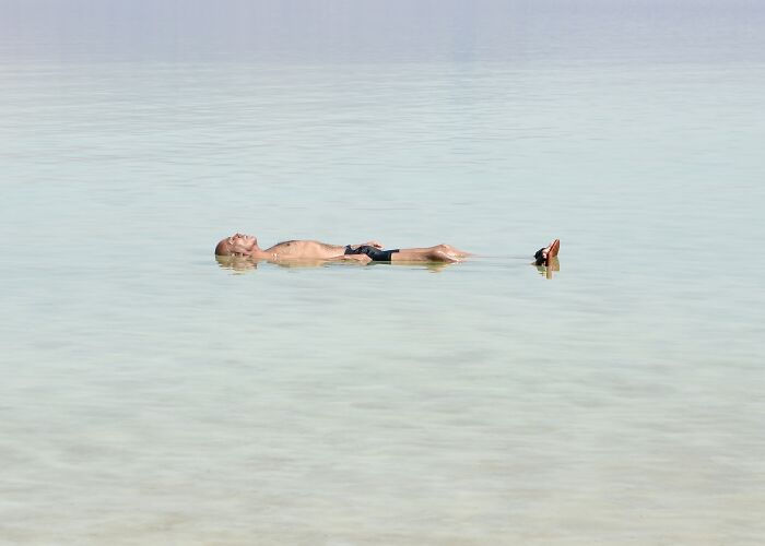 30 Photos That Prove Less Is More—and This Photographer Nailed It