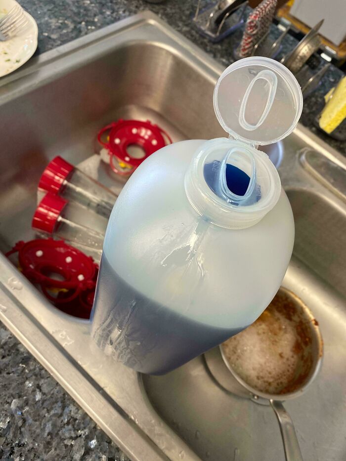 Dawn Dish Soap Went From Genius To Messy