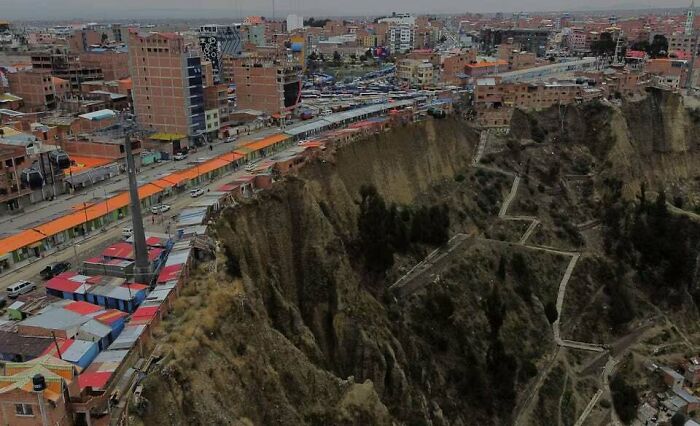 Wait, They Actually Took Photos Of These Wild City Scenes?!