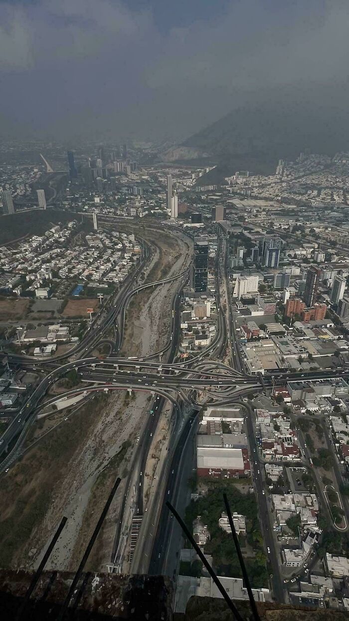 Wait, They Actually Took Photos Of These Wild City Scenes?!