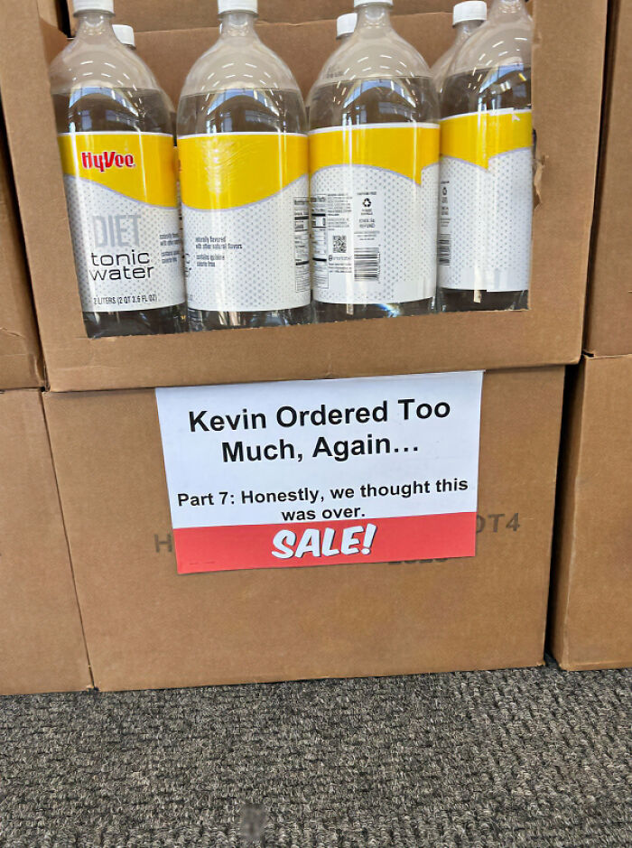 Wait, They Actually Made These Signs? 89 Hilariously Random Signs That'll Make You Do A Double Take