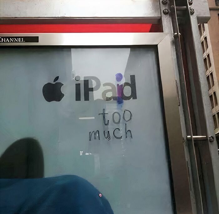 Wait, They Actually Made These Signs? 89 Hilariously Random Signs That'll Make You Do A Double Take