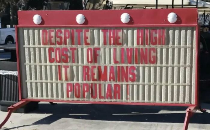 Wait, They Actually Made These Signs? 89 Hilariously Random Signs That'll Make You Do A Double Take