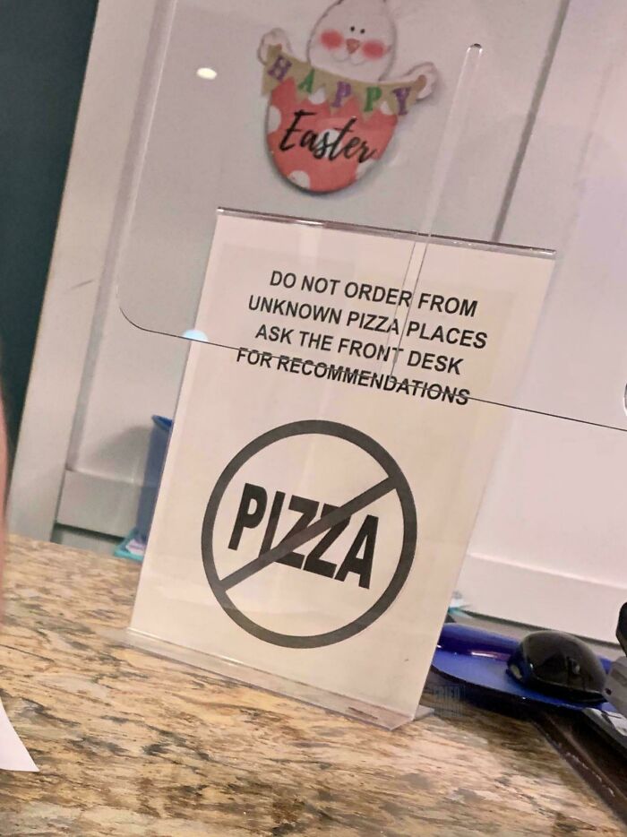 Wait, They Actually Made These Signs? 89 Hilariously Random Signs That'll Make You Do A Double Take