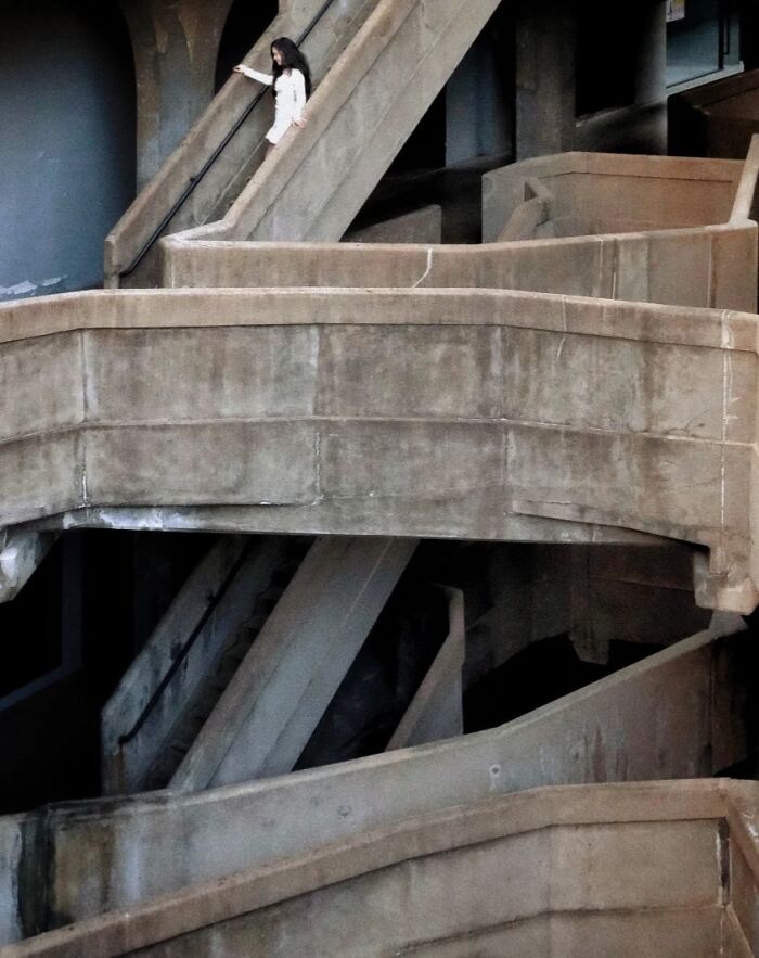 Where Brutalism Meets Art Deco – Fancy Buildings Alert