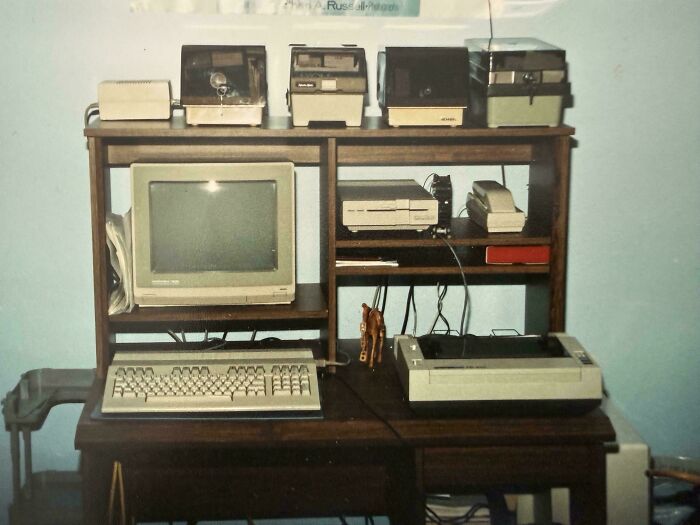 Wait Till You See These Wild Tech Gadgets From the 80s!