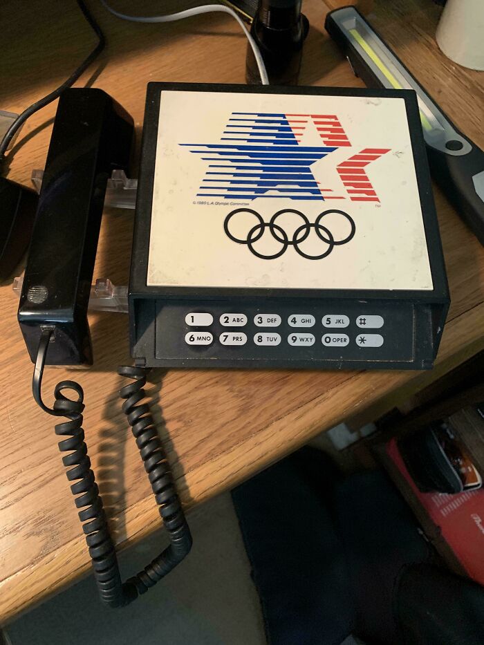 Wait Till You See These Wild Tech Gadgets From the 80s!