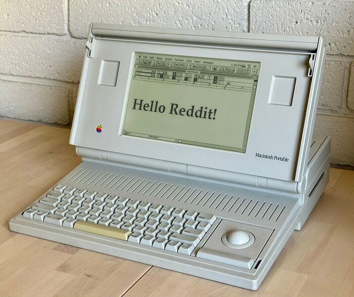 Wait Till You See These Wild Tech Gadgets From the 80s!